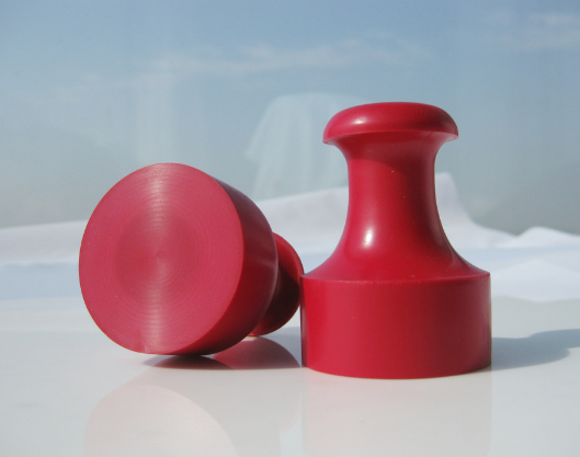 50万借款起纠纷，旧公章效力成关键——