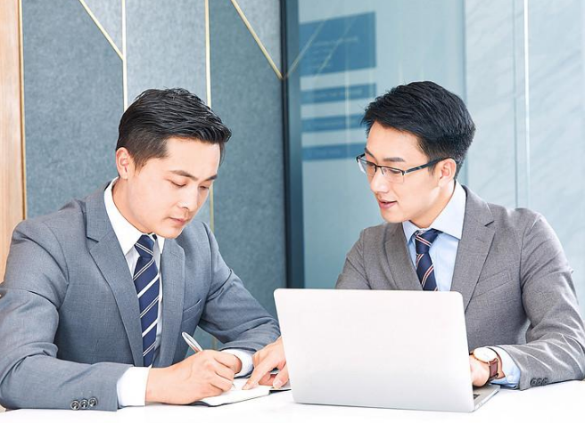苏州离婚律师的“双核时代”：当法律遇见财务，你的财产才真正安全